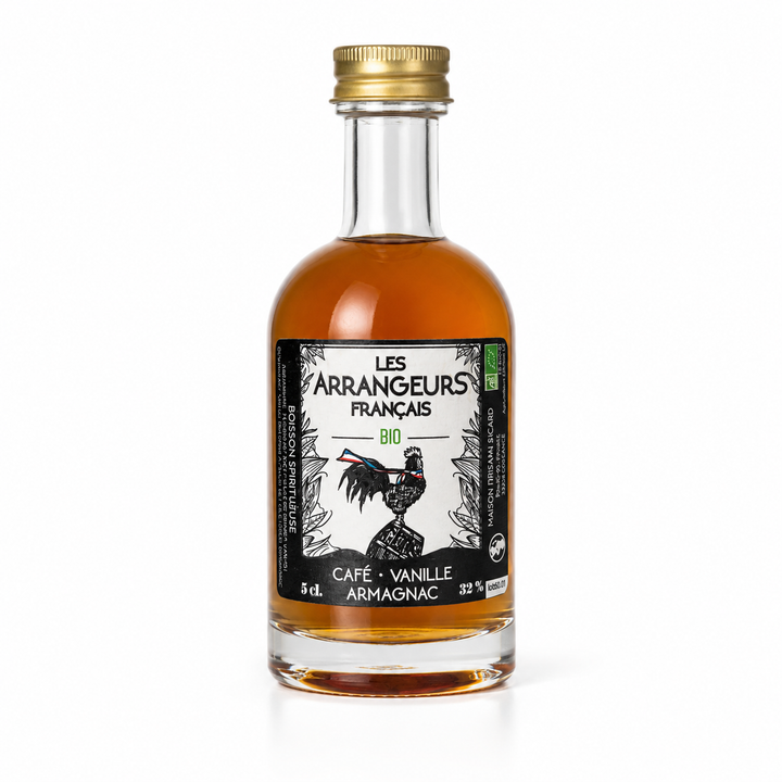 Mini bouteille d’armagnac au café et à la vanille