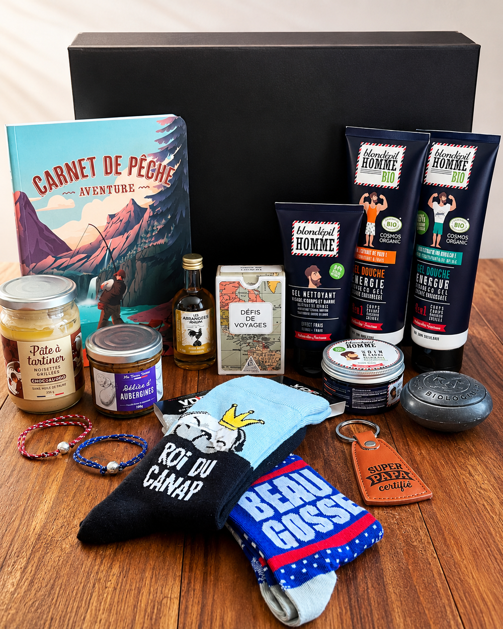 Coffret cadeau pour homme à composer avec accessoires, soins, gourmandises et idées cadeaux originales pour papa.